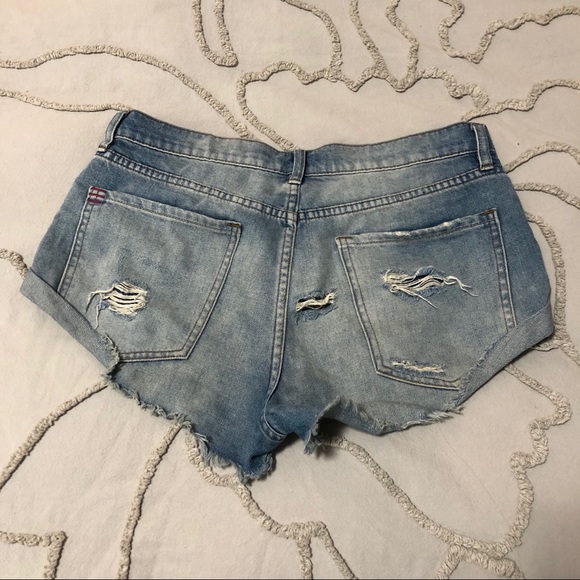 BDG distressed Jean shorts - Picture 3 of 5